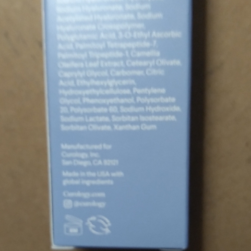 Curology Hydro+ Eye Gel - Blue - Picture 10 of 14